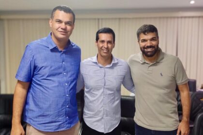 Bia Cintra, ex-candidato a prefeito de Amargosa, anuncia apoio à reeleição de Rogério Andrade