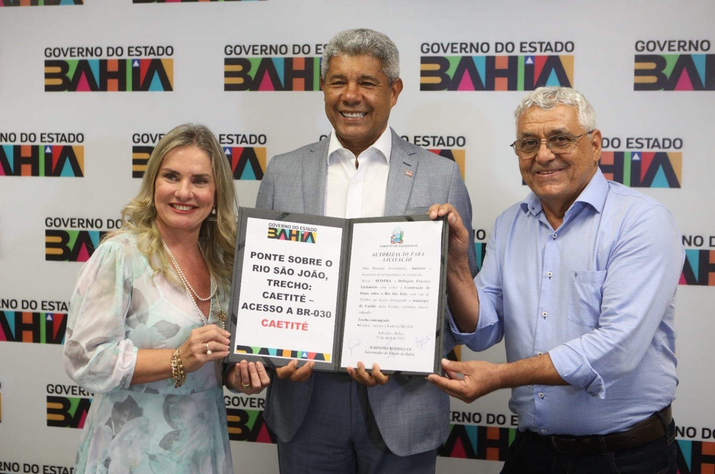 Governador Jerônimo Rodrigues autoriza licitação para construção de ponte sobre o Rio São João, no trecho que liga Caetité à BR-030