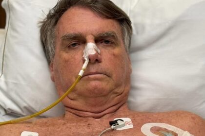 Internado a 12 dias, Bolsonaro está estável clinicamente; Veja boletim