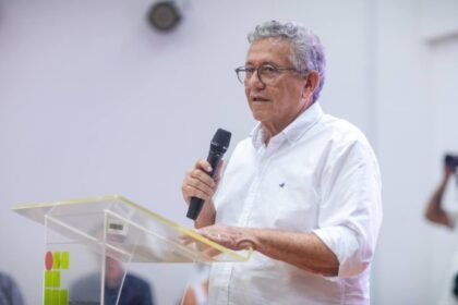 Petrobras oficializa retomada da Fafen em Camaçari e Caetano celebra fortalecimento da indústria