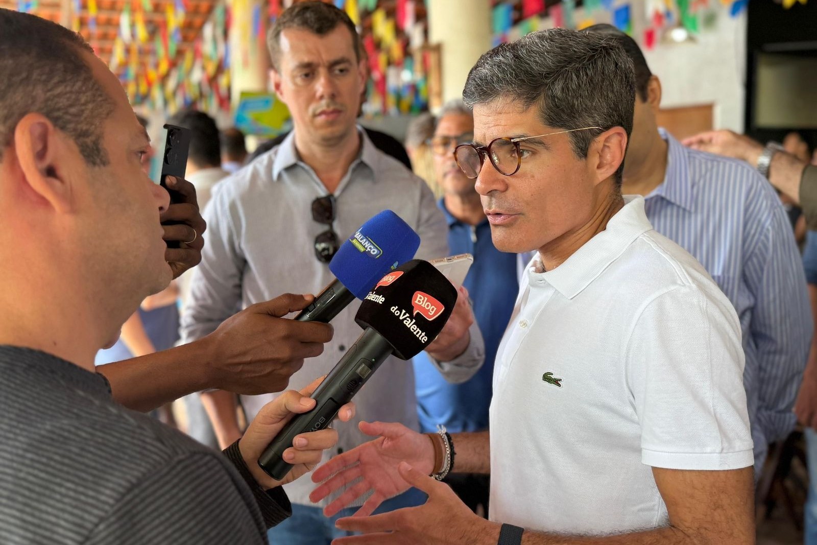 ACM Neto e especialistas discutem segurança pública no evento “SOS Bahia” em Salvador