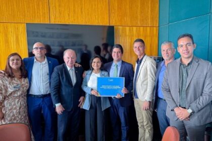 Em visita ao Ministério do Esporte, prefeita Débora garante reforma do Ginásio de Esportes