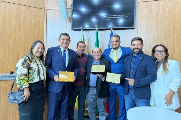 Deputado Ricardo Rodrigues é homenageado em Irecê