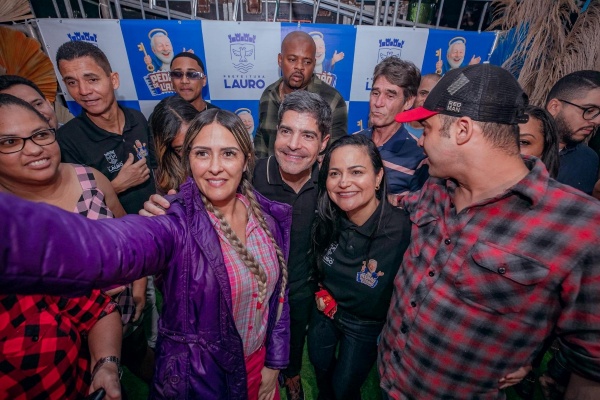 Prefeita Débora Regis celebra sucesso da 1ª edição do Pedrão de Lauro de Freitas
