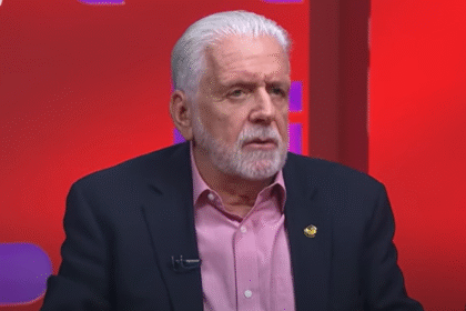 Wagner critica política da “lacração” e chama de “perigoso” plano da direita de fazer maioria no Senado