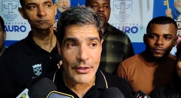 “Três traficantes e um estuprador fugindo de boa”, dispara ACM Neto sobre crise do sistema prisional da Bahia