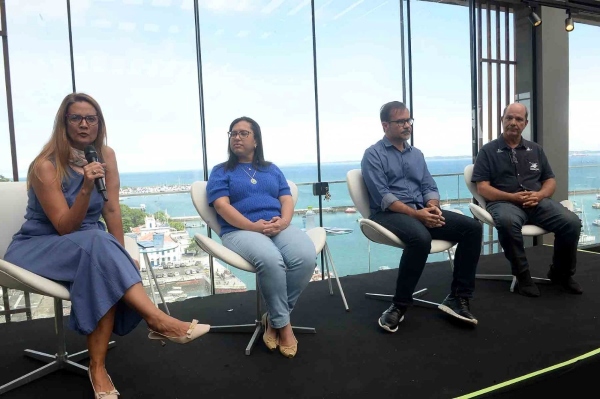 Temporada de observação de baleias em Salvador é aberta pela Prefeitura e Instituto Baleia Jubarte