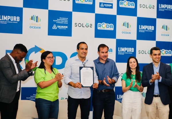 Salvador lança projeto pioneiro de coleta seletiva porta a porta com agendamento online