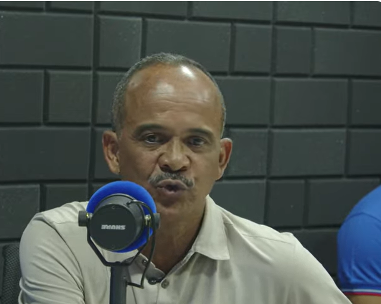 Elinaldo sugere que Flávio Matos está mal aconselhado e se perdendo por ouvir “palpiteiros”