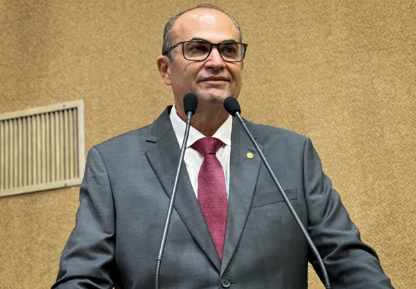 Projeto de Hassan institui o Dia Estadual dos Secretários Municipais de Saúde da Bahia