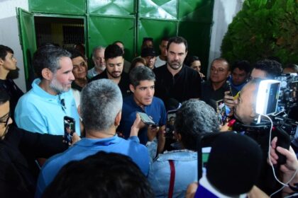 “Ele foi eleito para governar, não para ser fiscal de dança”, diz ACM Neto após provocação de Jerônimo