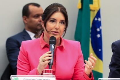 Simone Tebet confirma previsão de aumento do salário mínimo de R$ 1.630 para 2026