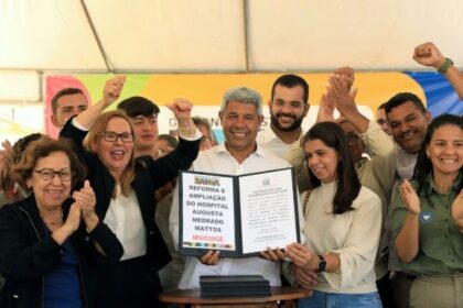 Jerônimo inaugura escola de tempo integral em Mucugê e investe mais de R$ 27 milhões em diversas áreas