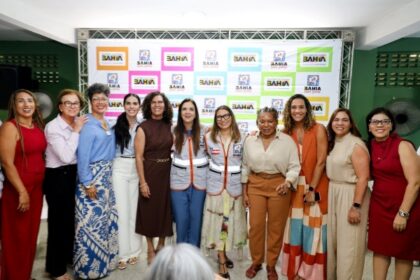 Primeira-dama Janja da Silva visita instalações de cozinhas comunitárias parceiras do programa Bahia Sem Fome