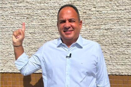 Jorge Araújo defende estacionamento gratuito para trabalhadores de shoppings