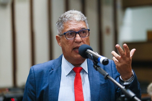 Rosemberg afirma que Parlamento estará atento para impedir prejuízo a setor produtivo baiano após tarifaço de Trump