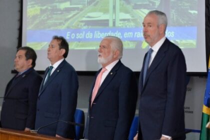 A menos de 100 dias da COP 30, Jaques Wagner lidera mobilização parlamentar latino-americana pelo clima