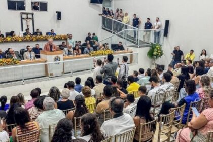 Coronel agradece apoio dos prefeitos e destaca relação com Otto Alencar ao se tornar cidadão de Bom Jesus da Lapa