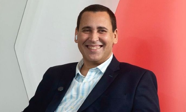 "O último a sair, por favor, apague a luz", ironiza Éden sobre possível desistência de ACM Neto