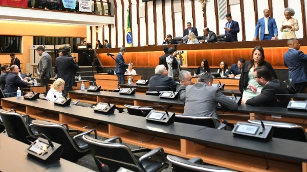 Governo encaminha projetos com mudanças nas áreas de segurança e transição energética