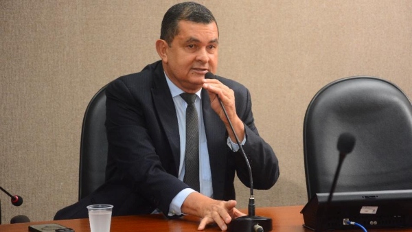 Ricardo Rodrigues aplaude o Barra AgroShow 2025