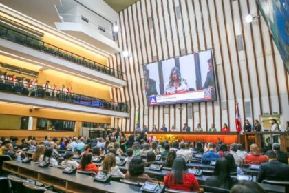 Assembleia comemora os 30 anos do SAC; iniciativa foi da presidente Ivana Bastos