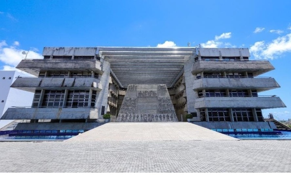 ALBA realiza audiência para debater cadeia produtiva do vinho na Bahia