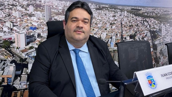 Presidente da Câmara de Vitória da Conquista descarta apoio a Jerônimo Rodrigues em 2026
