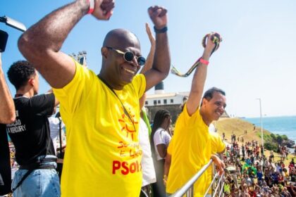 Hamilton Assis participa de ato contra PECs da Blindagem e projeto da anistia