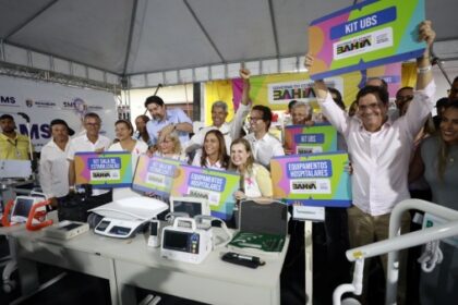 Jerônimo inaugura obras de educação, saúde e agricultura em Inhambupe