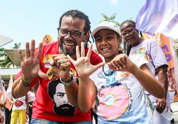 Kleber Rosa celebra condenação de Bolsonaro: "Passo importante para a Democracia!"