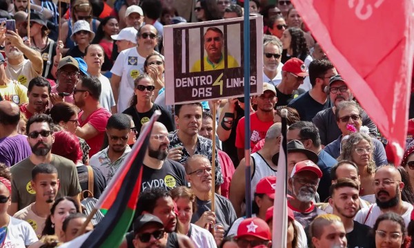 Atos contra anistia e a PEC da Blindagem acontecem nas principais capitais do país