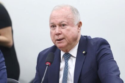 Paulo Azi destaca alta rejeição de Jerônimo em pesquisa e reforça sentimento de mudança na Bahia