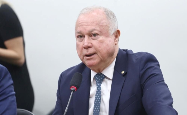 Paulo Azi destaca alta rejeição de Jerônimo em pesquisa e reforça sentimento de mudança na Bahia