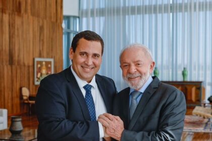 "Líder que fala com o mundo de igual para igual", diz Éden sobre encontro de Lula e Trump