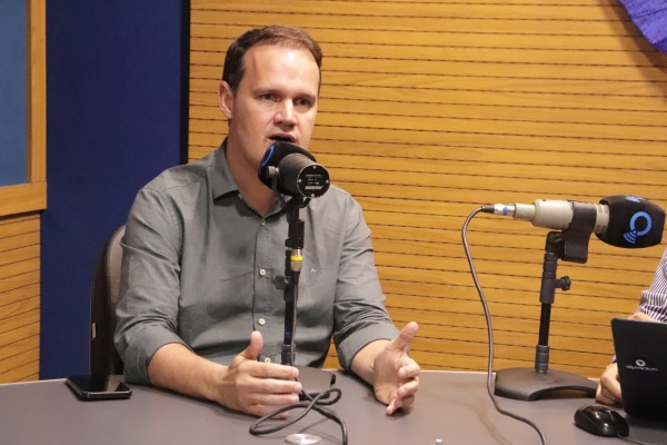 "O Governo Lula tem lado, e é o lado do povo brasileiro", afirma secretário Especial de Assuntos Federativos