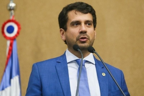 Assembleia aprova lei que proíbe diferença entre elevadores social na Bahia