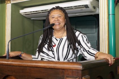 Projeto de Marta sobre acolhimento a mães de natimorto é aprovado na Câmara