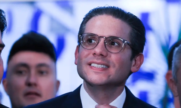 Hugo Motta comemora agenda institucional entre Brasil e EUA