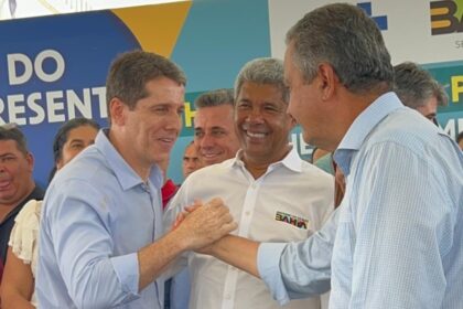 2026 à vista? Reaproximação entre Zé Cocá e Rui Costa causa dor de cabeça para ACM Neto