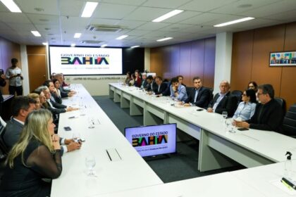 Com intermediação de Ivana Bastos, reunião sobre questão agrária no Oeste tem desfecho consensual