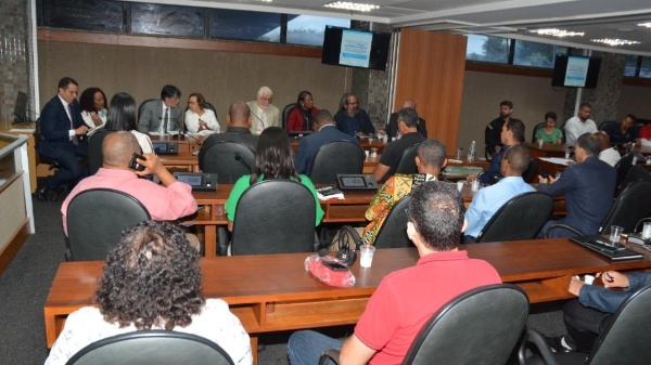 ALBA debate PEC 18 e unificação do sistema de segurança pública