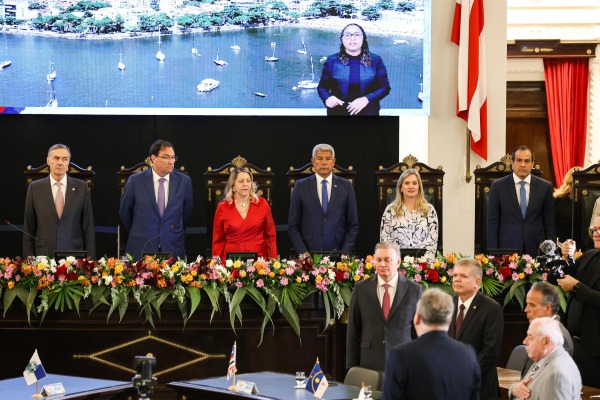 Ivana Bastos destaca importância da integração entre os Poderes durante abertura do XVII Encontro do Consepre, em Salvador
