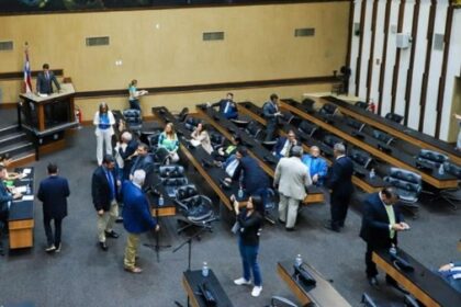 Deputados vão apreciar projetos governamentais sobre segurança