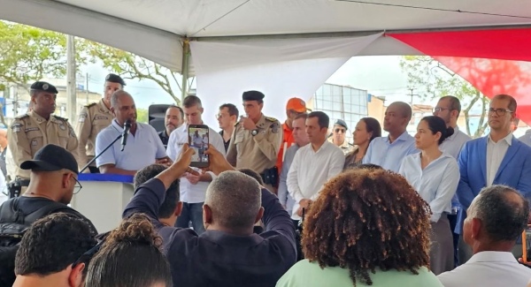 Prefeito do União Brasil faz aceno para Jeronimo e garante: “Estarei presente na política”