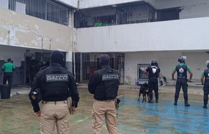 MP-BA e Seap deflagram operação e realizam revistas no Conjunto Penal de Eunápolis