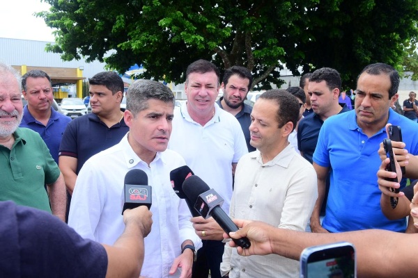 Em Valença, ACM Neto volta a criticar segurança pública na Bahia
