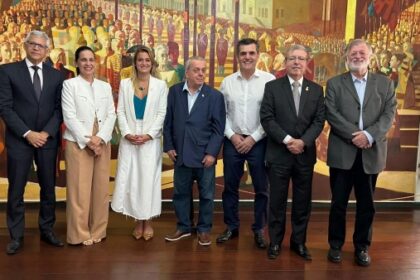 Associação Comercial recebe deputada francesa, presidente do Grupo de Amizade França–Brasil