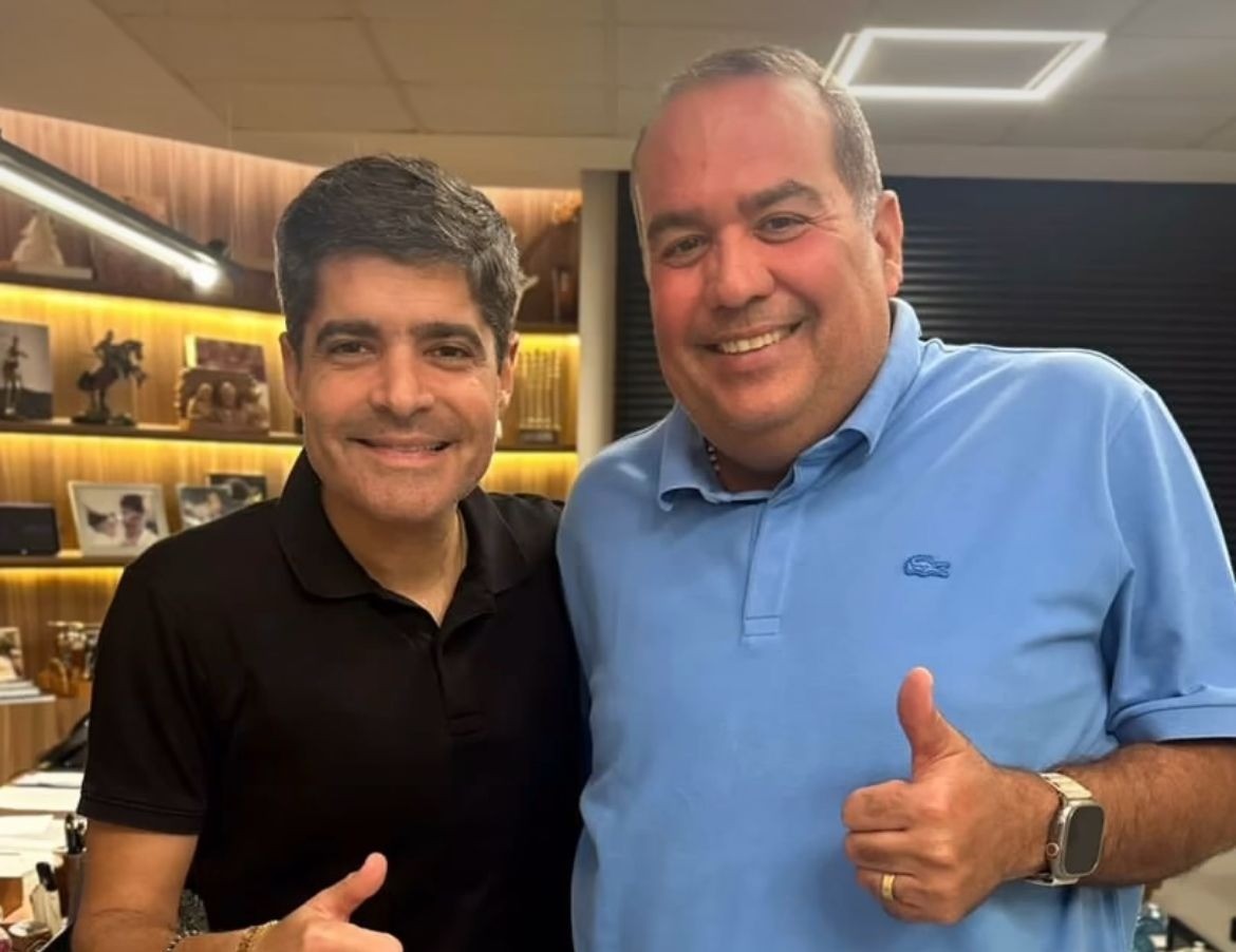 “ACM Neto está alugando um triplex na mente de Jerônimo”, ironiza Sandro Régis