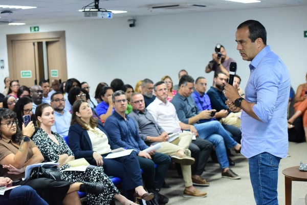 Prefeitura alinha diretrizes para avançar no ensino da rede municipal em encontro com Todos Pela Educação